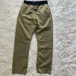 Fear of God ESSENTIALS Amber‎ Nylon Track Pants